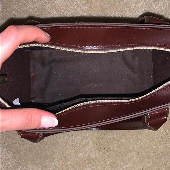 Small Structured Purse - Picture 5 of 7